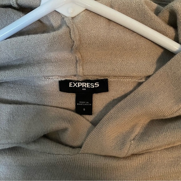 Express Cropped Tan Hooded Spring Sweater Soft Pullover in Sz Small - Picture 4 of 8